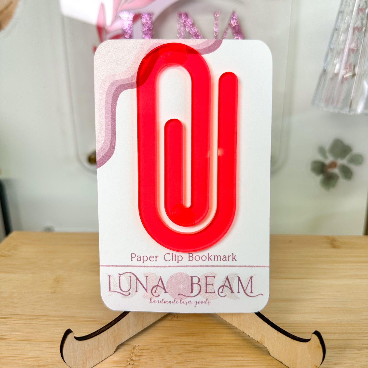 Jumbo Paperclip Bookmark