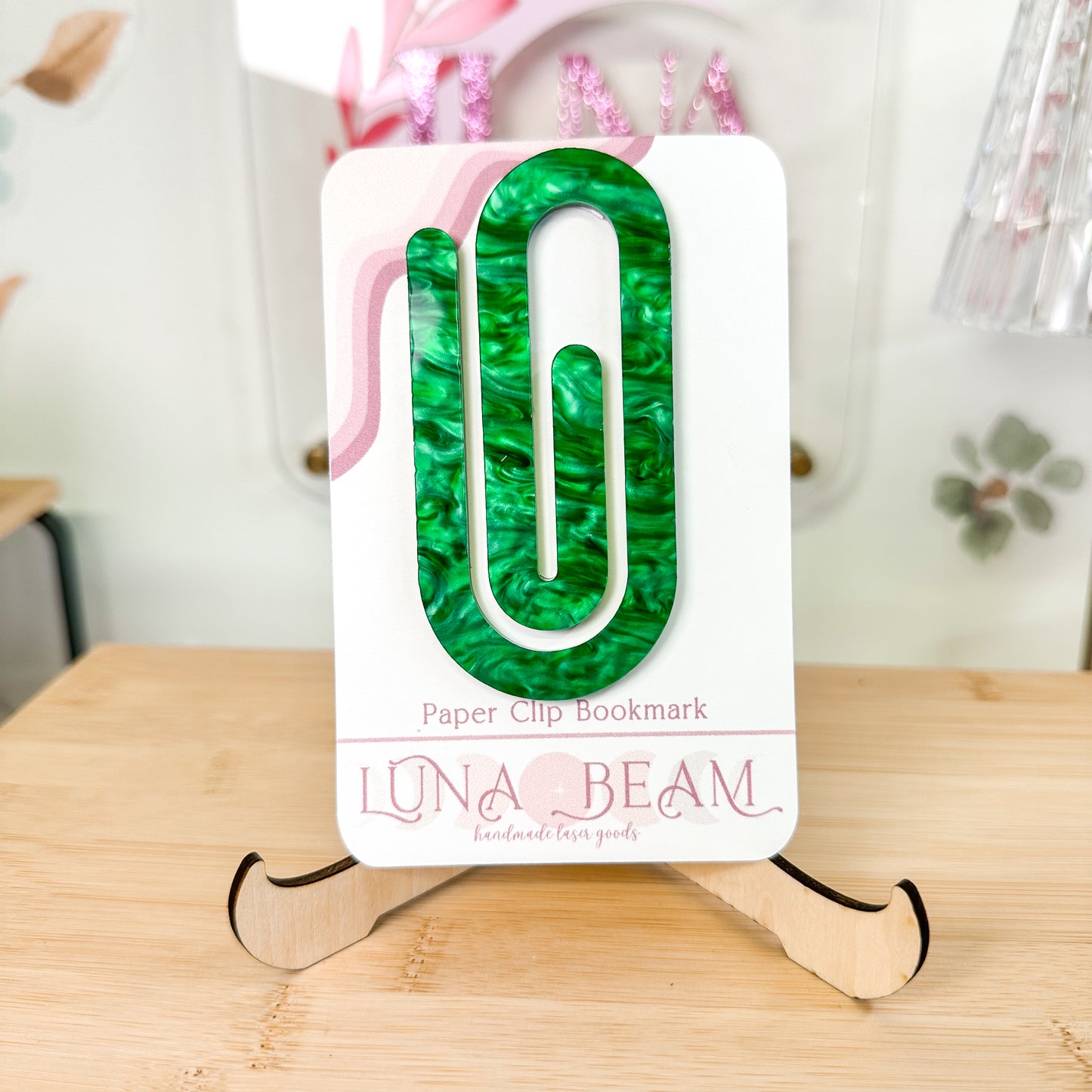 Jumbo Paperclip Bookmark